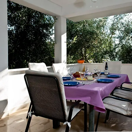 Дом отдыха Ingrid Трогир